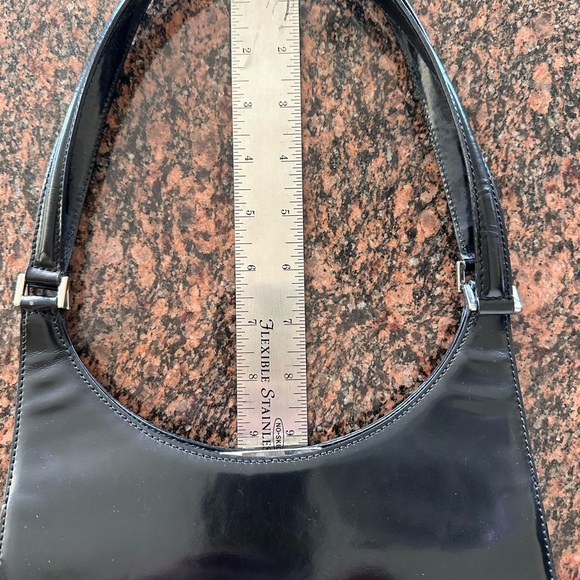 MOSCHINO Redwall 453218 - Picture 14 of 14